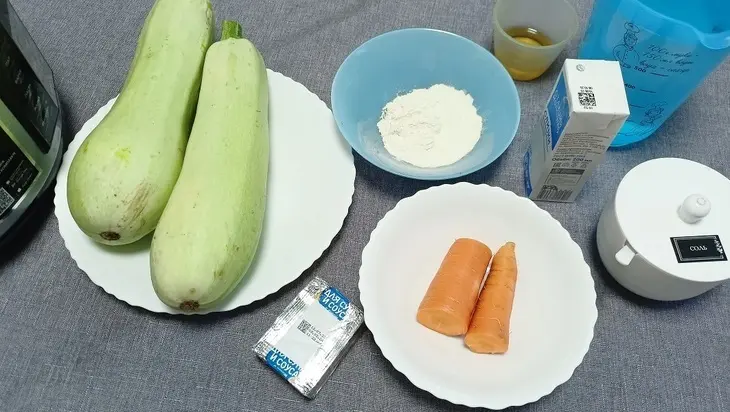 Сырный крем-суп с кабачками — рецепт супчика в мультиварке: шаг 1