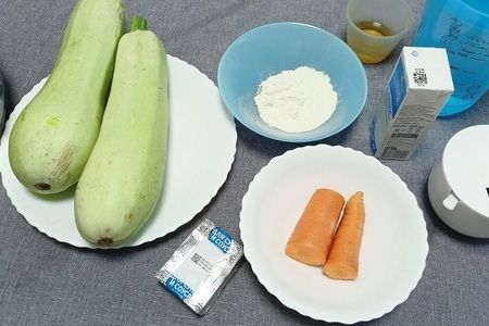 Сырный крем-суп с кабачками — рецепт супчика в мультиварке: шаг 1