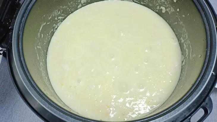 Сырный крем-суп с кабачками — рецепт супчика в мультиварке: шаг 5