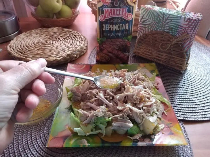 Салат из груши и индейки с пикантной заправкой: шаг 8
