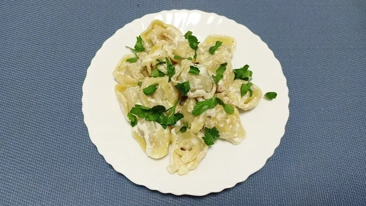 Жареные пельмени со сметаной - вкусный рецепт в мультиварке: шаг 4