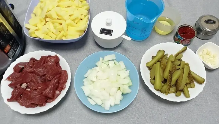 Азу по-татарски - вкусный рецепт готовки в мультиварке: шаг 2