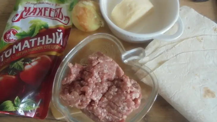 Пирог с мясом и сыром #махеевъ: шаг 1