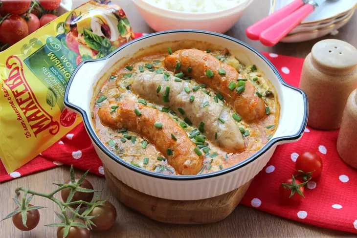 Колбаски в луковом соусе с майонезом #махеевъ: шаг 10
