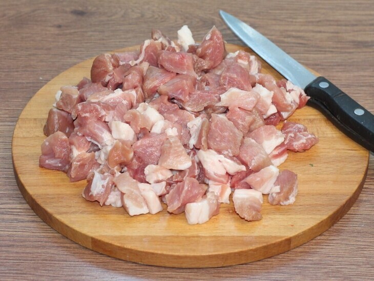 Свиные котлеты с гречкой и соусом #махеевъ: шаг 1