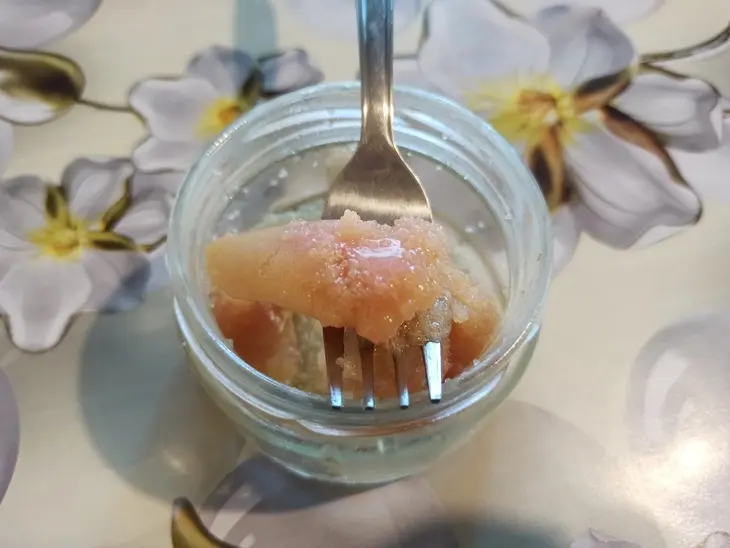 Салат с семгой и икорным соусом #махеевъ: шаг 2