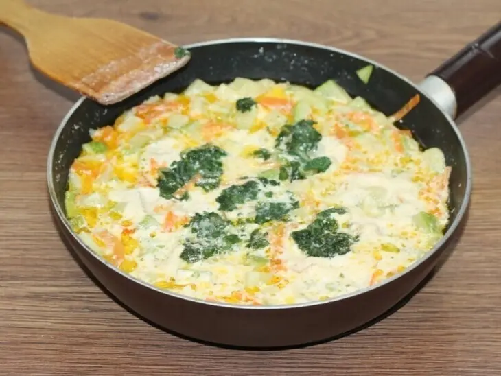 Сливочный кабачок с пряной курицей: шаг 8