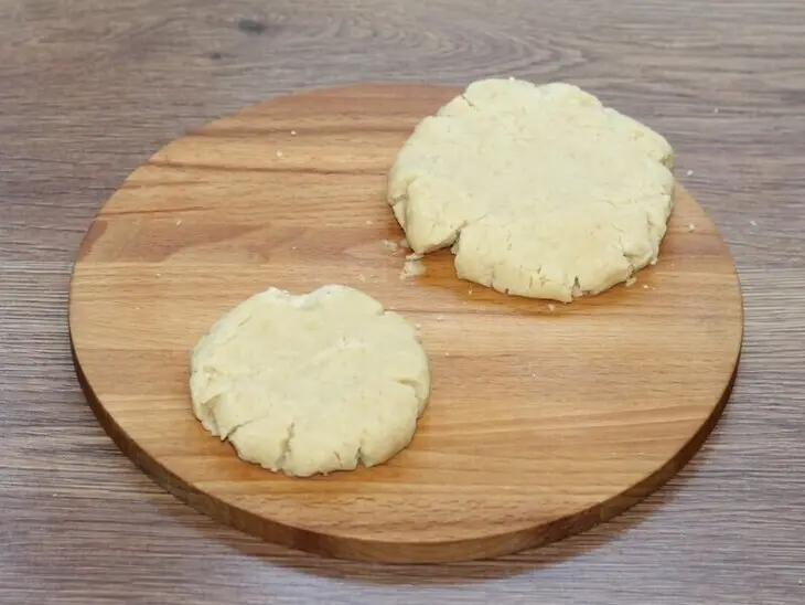 Песочный пирог с творогом и джемом #махеевъ: шаг 8