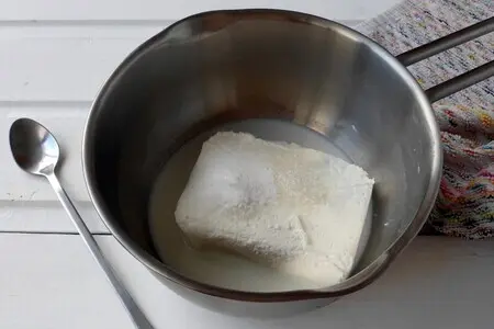 Плавленный сыр с ветчиной: шаг 1