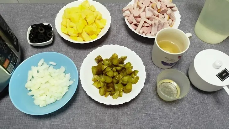 Солянка с индейкой — рецепт вкусной солянки в мультиварке: шаг 2