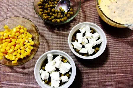 Омлет с брынзой и овощами в микроволновке: шаг 5