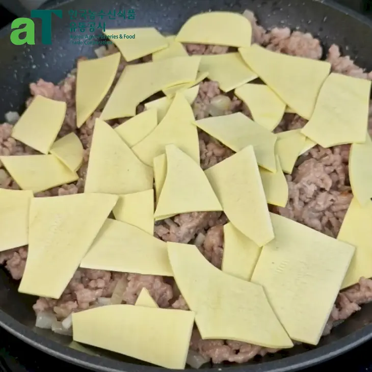 Ленивая лазанья с пастой кочудян: шаг 13