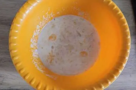Слоеные булочки с изюмом и лимонными нотками: шаг 1
