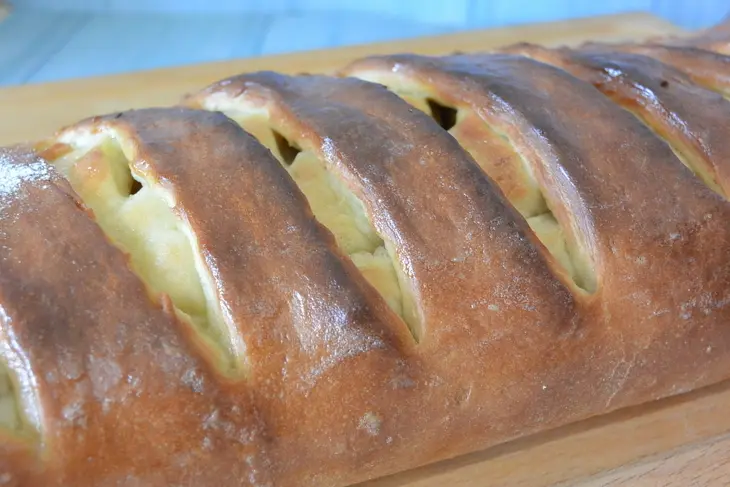 Творожная коса с черносливом, изюмом и курагой: шаг 5