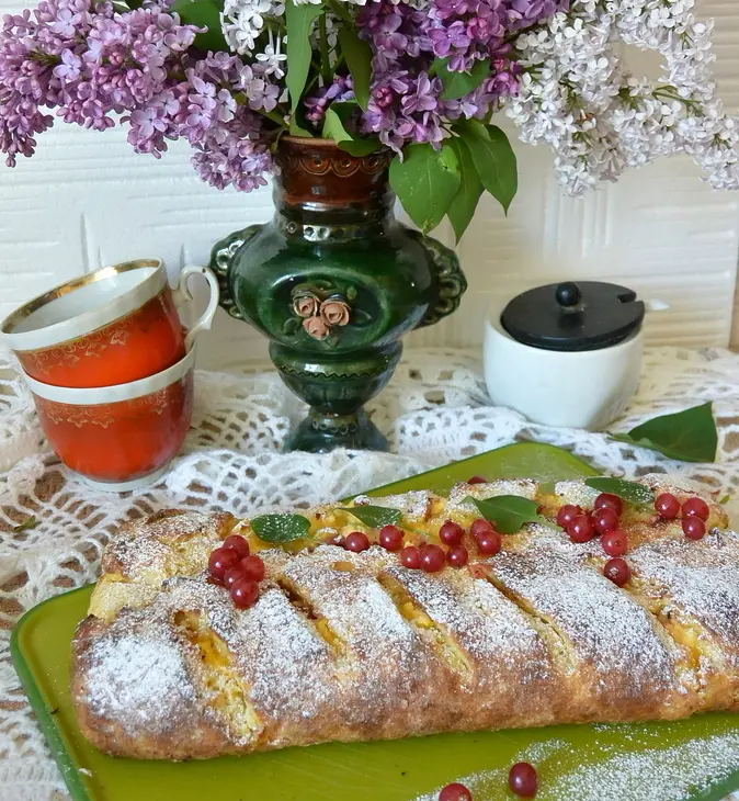 Творожная коса с черносливом, изюмом и курагой: шаг 8