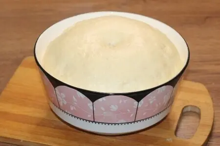 Слоеные пирожки с начинкой: шаг 7