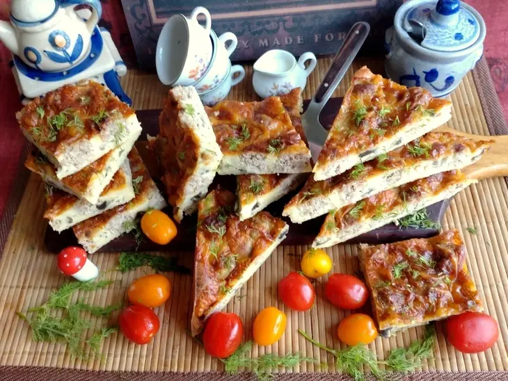 Пирог с фрикадельками и грибами: шаг 17