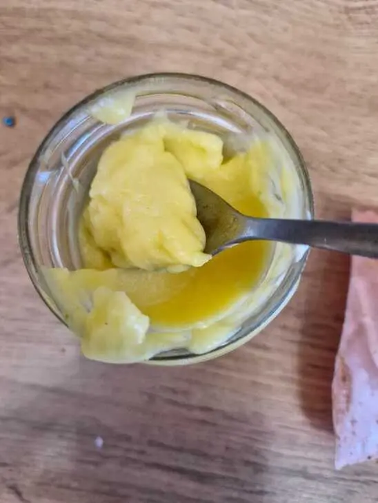 Шоколадный кулич с мятным ганашем и лимонным курдом: шаг 7
