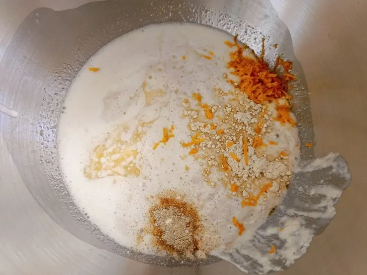 Пасхальный кулич на молоке: шаг 4