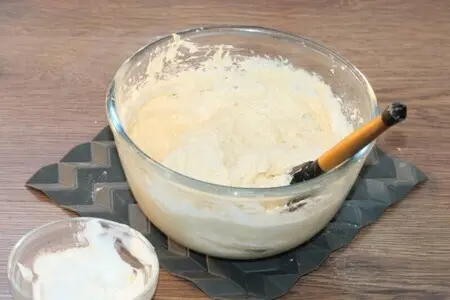 Ванильный кекс с малиновой пропиткой: шаг 6