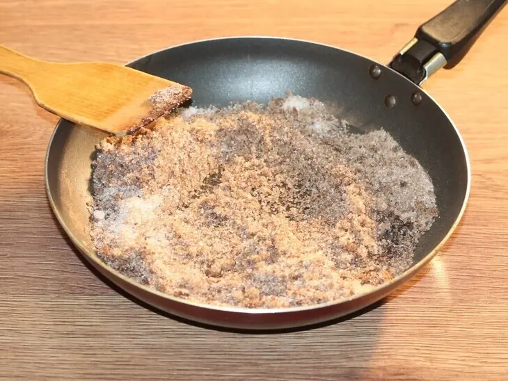 Пирожки печёные с яблоками и корицей: шаг 12