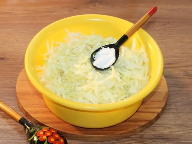 Сырные булочки с добавлением кабачка: шаг 2