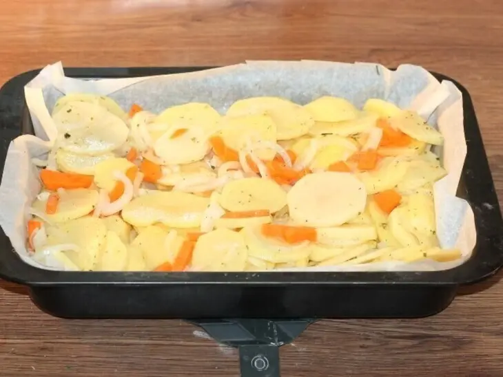 Минтай в пергаменте и со сливочным вкусом: шаг 3