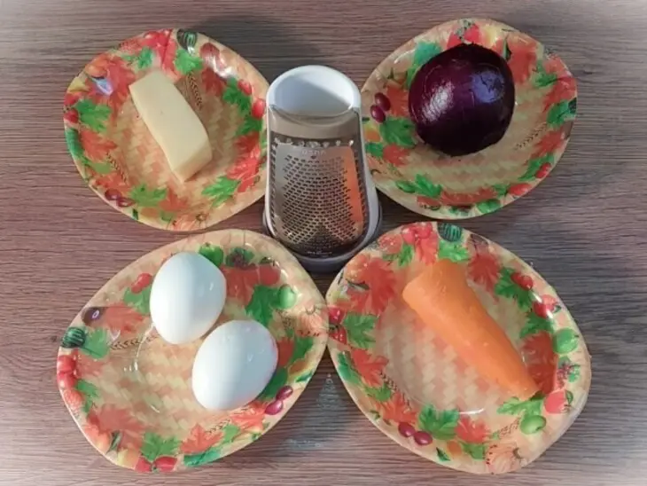 Салат со свеклой и сыром: шаг 2