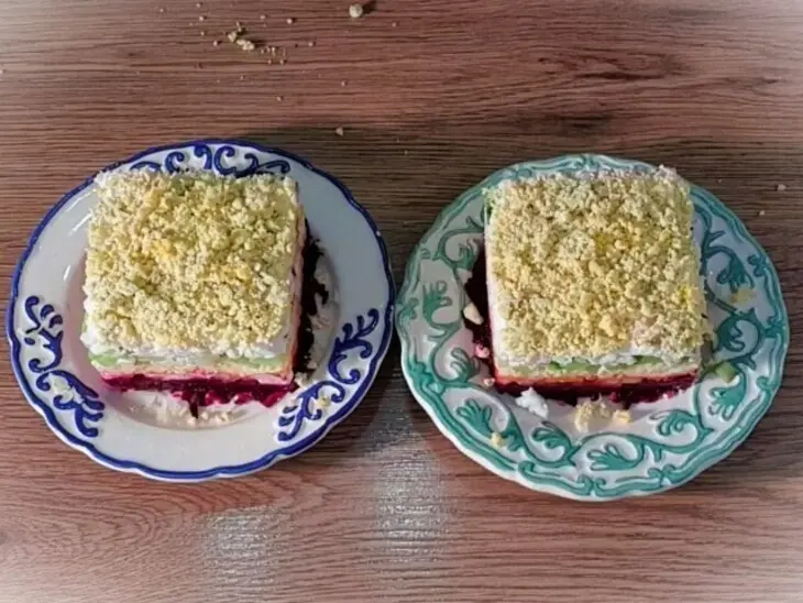 Салат со свеклой и сыром: шаг 7