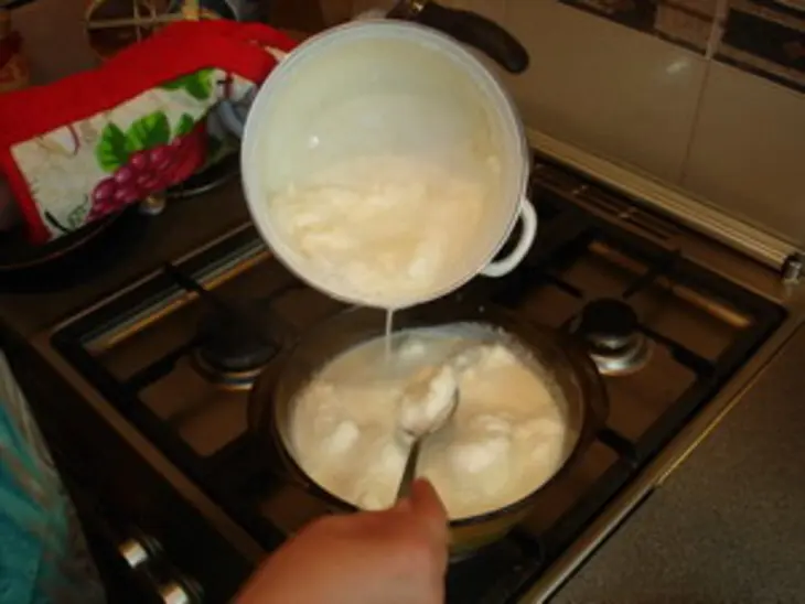 Молочный сладкий суп с клецками: шаг 6