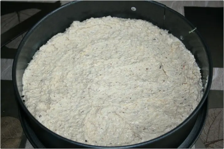 Ореховый пирог со сливами.: шаг 3