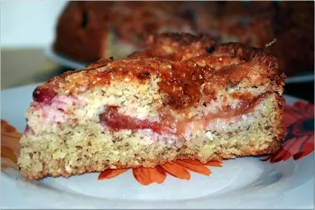 Ореховый пирог со сливами.: шаг 5