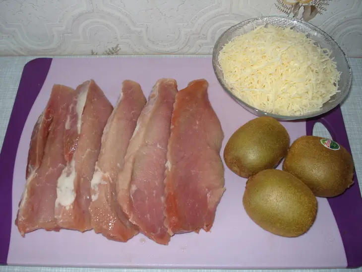 Отбивные с киви: шаг 1