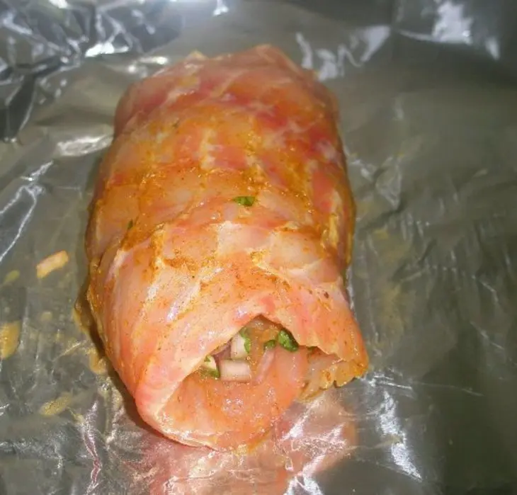 Рыбный рулет с овощами в духовке: шаг 3