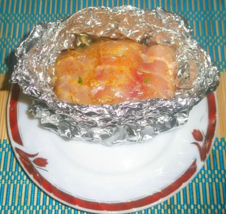 Рыбный рулет с овощами в духовке: шаг 4