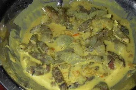 Салат из креветок, рукколы и авокадо: шаг 1