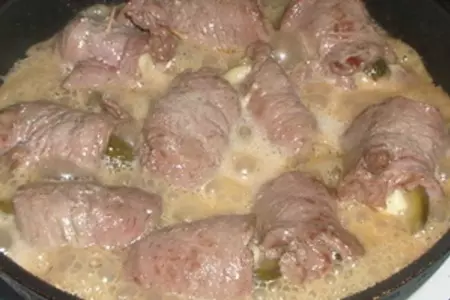 Мясные рулетики с начинкой: шаг 4