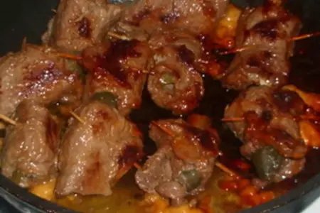 Мясные рулетики с начинкой: шаг 5
