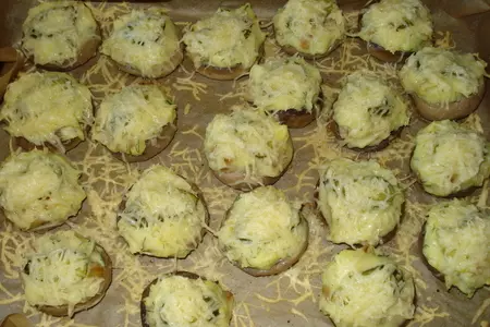 Шампиньоны с начинкой из картофельного пюре: шаг 8