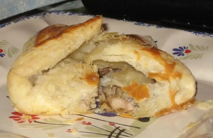 Конвертики с курицей и белыми грибами: шаг 6