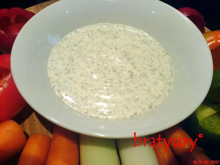 Ranch dip. дип "ранч" к свежим овощам: шаг 4