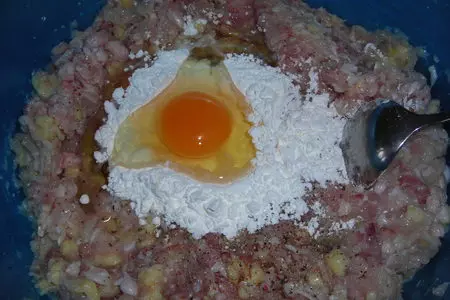 Куриные колбаски с сыром: шаг 2