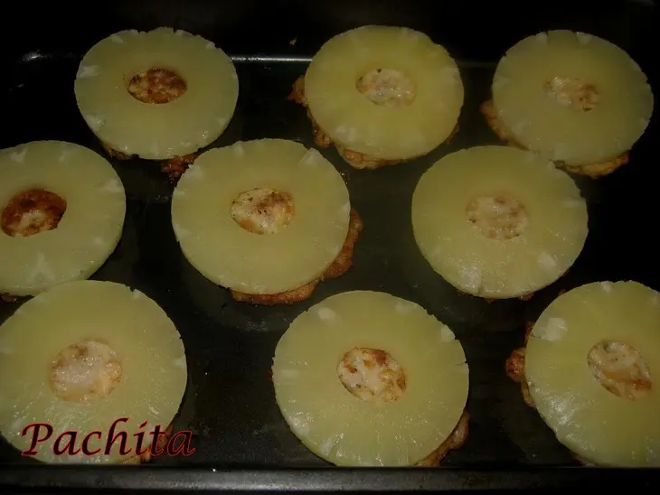 Мясные оладушки с ананасом: шаг 5