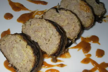 Кабачково-мясной рулет с баклажанами: шаг 8
