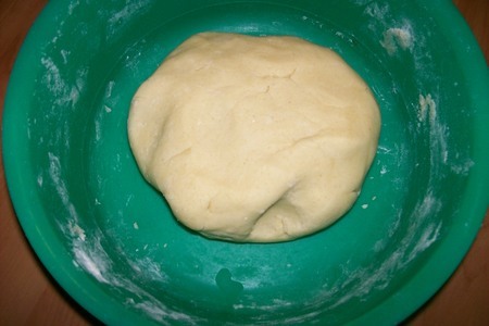 Песочно-фруктовое пирожное с кремом "зефир": шаг 1