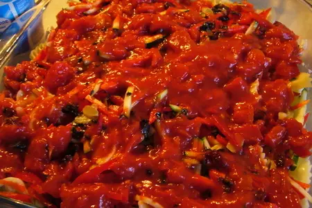 Мясо, запеченное под  макронно-овощным гарниром,  быстро и без особых хлопот: шаг 4