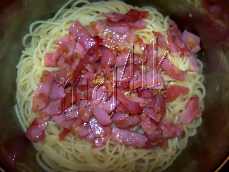 Паста с ветчиной и яйцами (а-ля карбонара): шаг 3