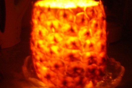 Светильник из ананаса для новогоднего стола: шаг 5