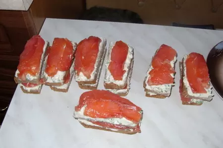 Закуска из брынзы и форели: шаг 5