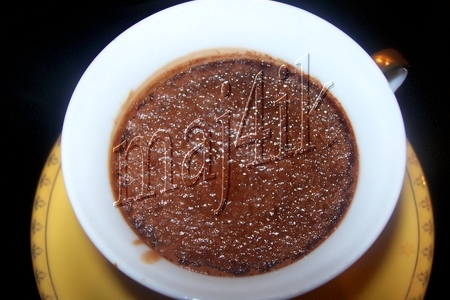 Шоколадный мусс-крем с ликёром и маскарпоне, запечённый в чашечках: шаг 7